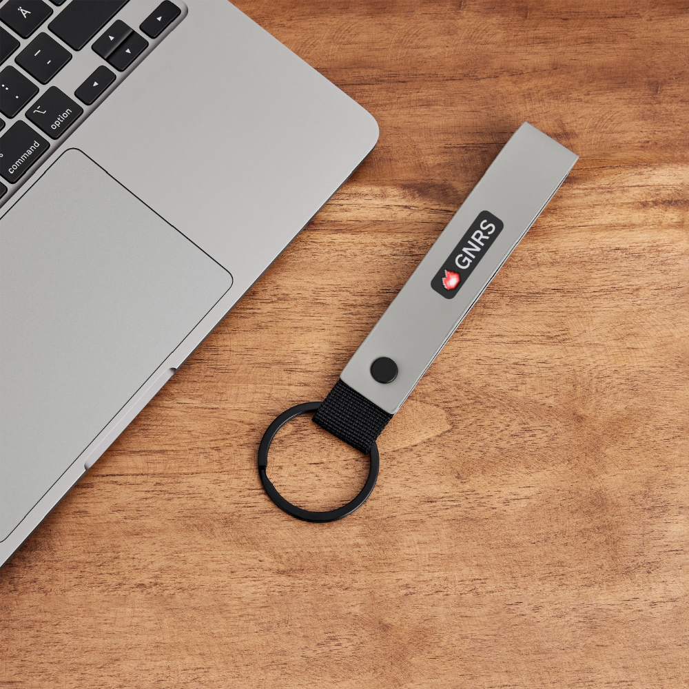 Matte minimalist keyring - light grey